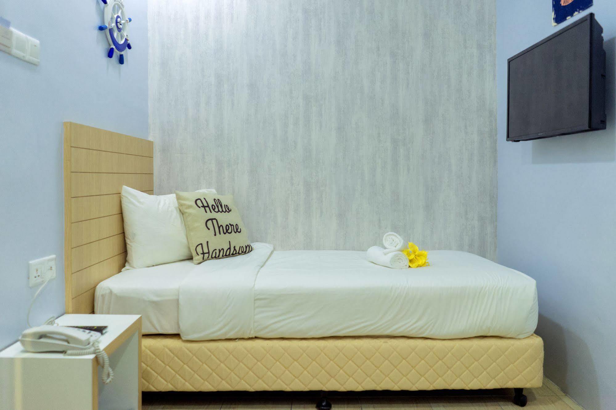 Lighthouse Hotel & Shortstay @ Damansara Uptown Petaling Dzsaja Kültér fotó