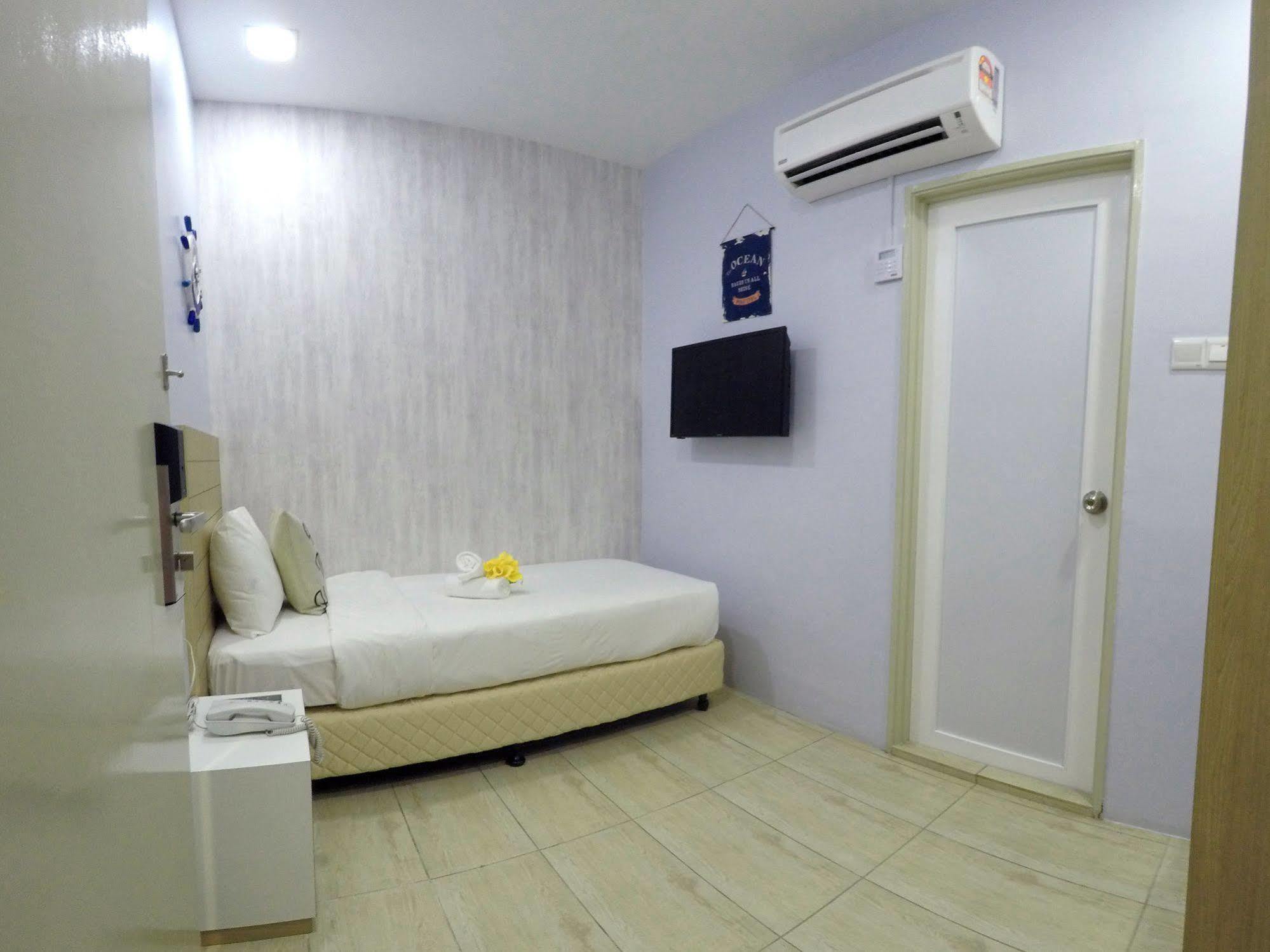 Lighthouse Hotel & Shortstay @ Damansara Uptown Petaling Dzsaja Kültér fotó