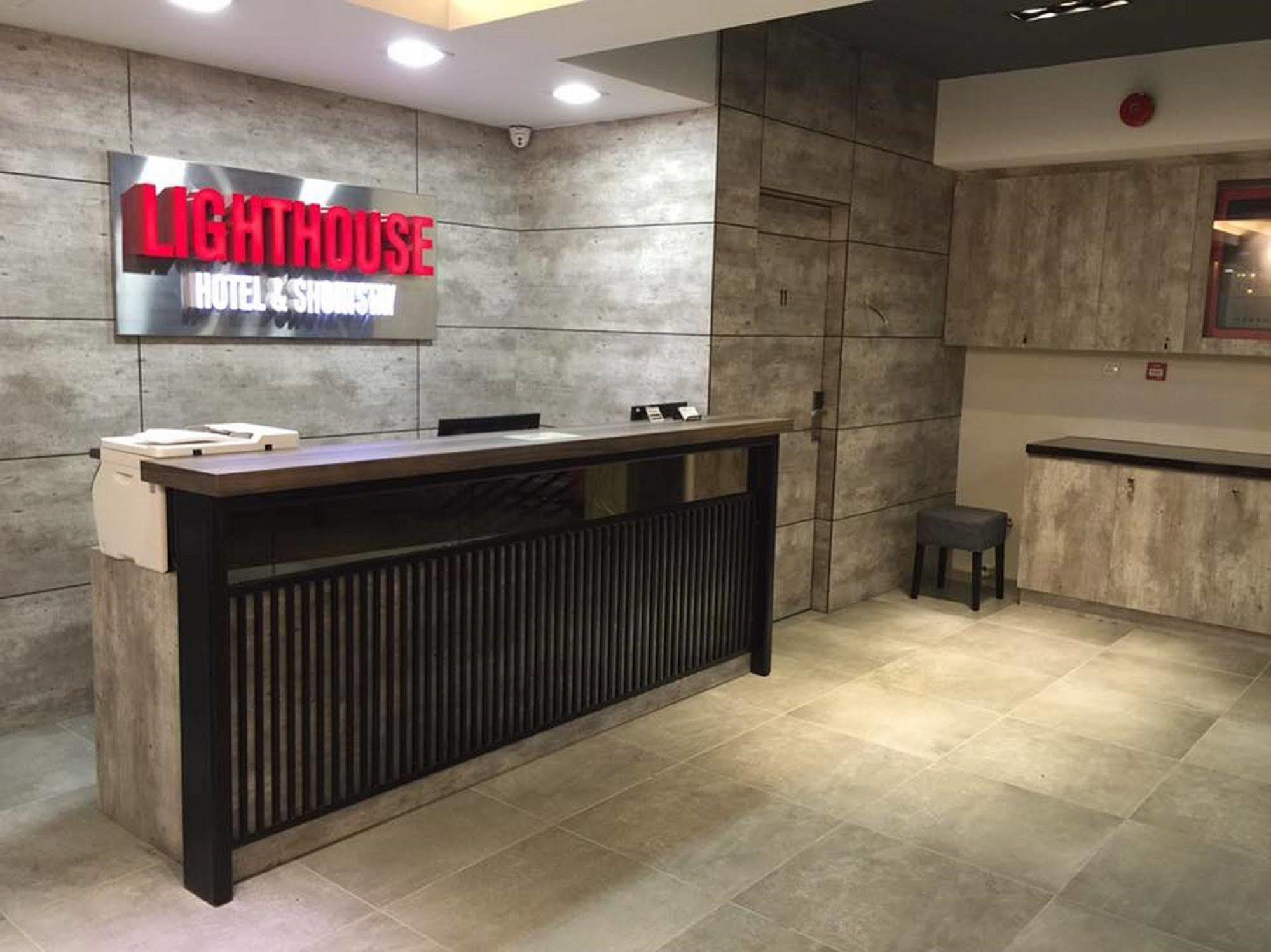Lighthouse Hotel & Shortstay @ Damansara Uptown Petaling Dzsaja Kültér fotó