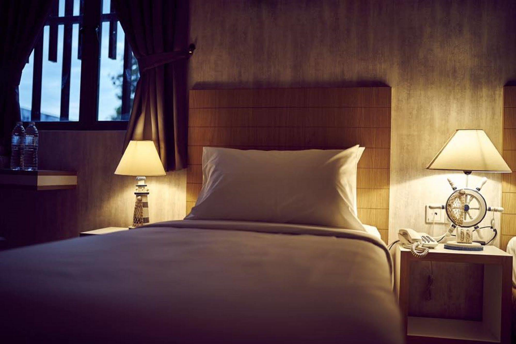 Lighthouse Hotel & Shortstay @ Damansara Uptown Petaling Dzsaja Kültér fotó